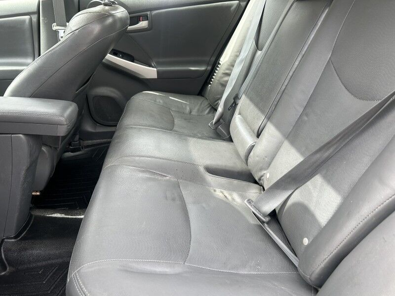 2010 Toyota Prius V - FULLY LOADED - GREAT SERVICE HISTORY Whitinsville MA