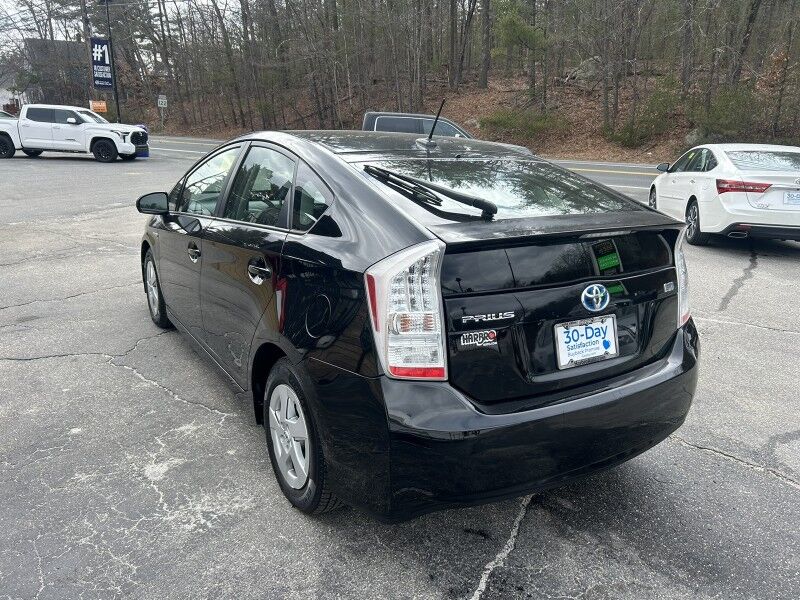 2010 Toyota Prius V - FULLY LOADED - GREAT SERVICE HISTORY Whitinsville MA