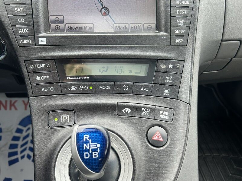 2010 Toyota Prius V - FULLY LOADED - GREAT SERVICE HISTORY Webster MA