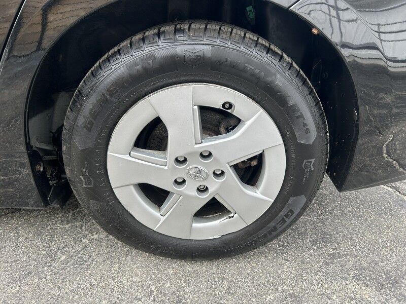 2010 Toyota Prius V - FULLY LOADED - GREAT SERVICE HISTORY Webster MA