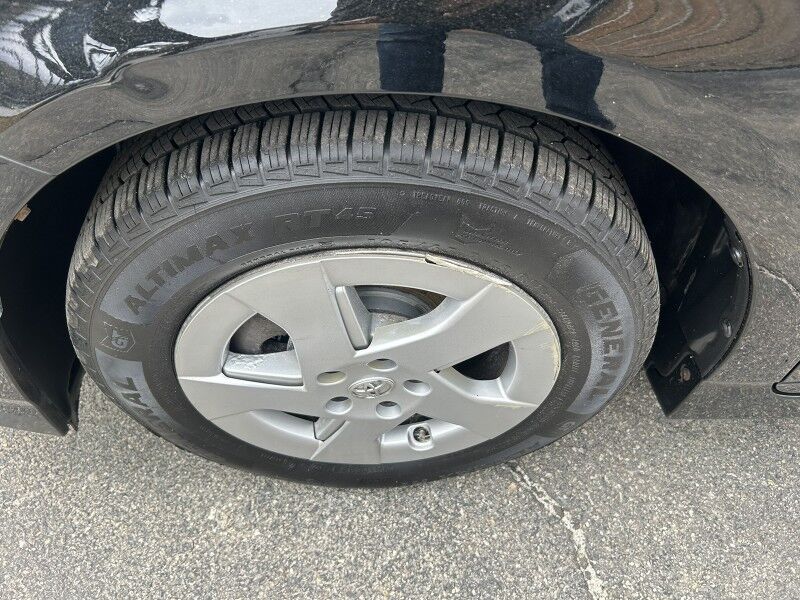 2010 Toyota Prius V - FULLY LOADED - GREAT SERVICE HISTORY Webster MA