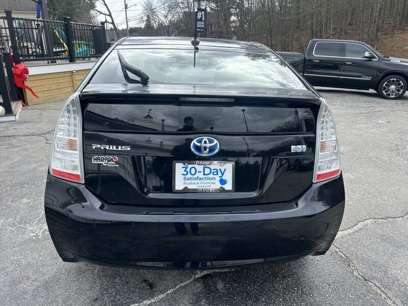 2010 Toyota Prius V - FULLY LOADED - GREAT SERVICE HISTORY Webster MA