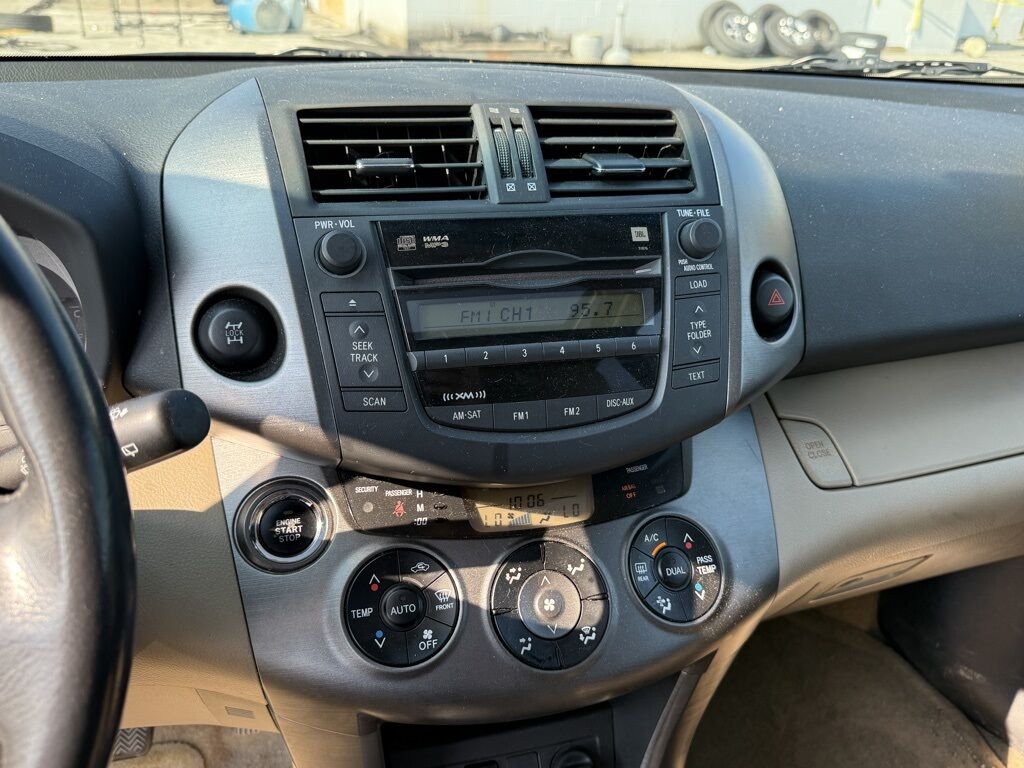 2010 Toyota RAV4 Limited Crestwood KY