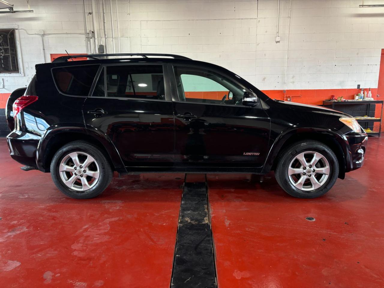 2010 Toyota RAV4 Limited Franklin OH