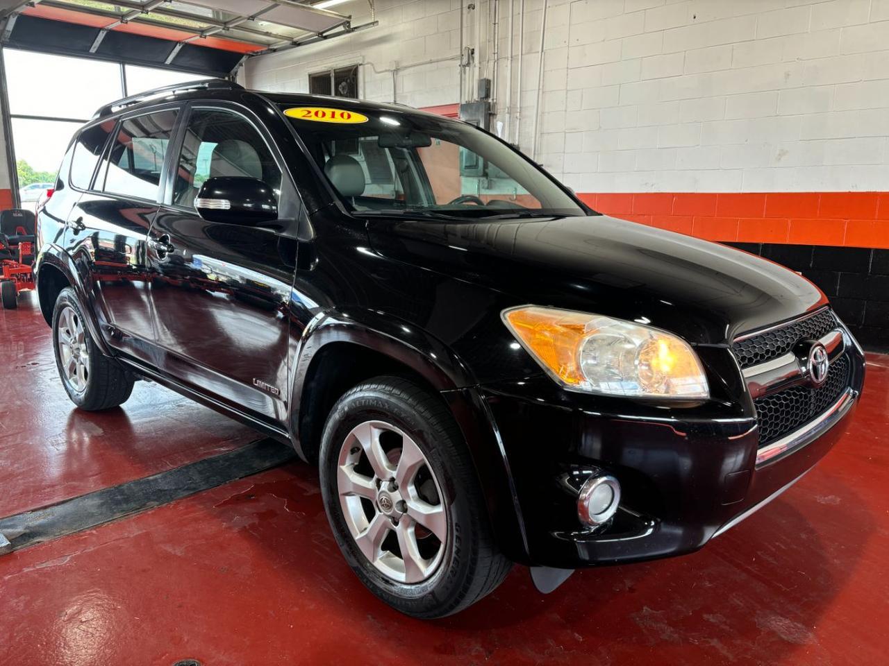 2010 Toyota RAV4 Limited Franklin OH