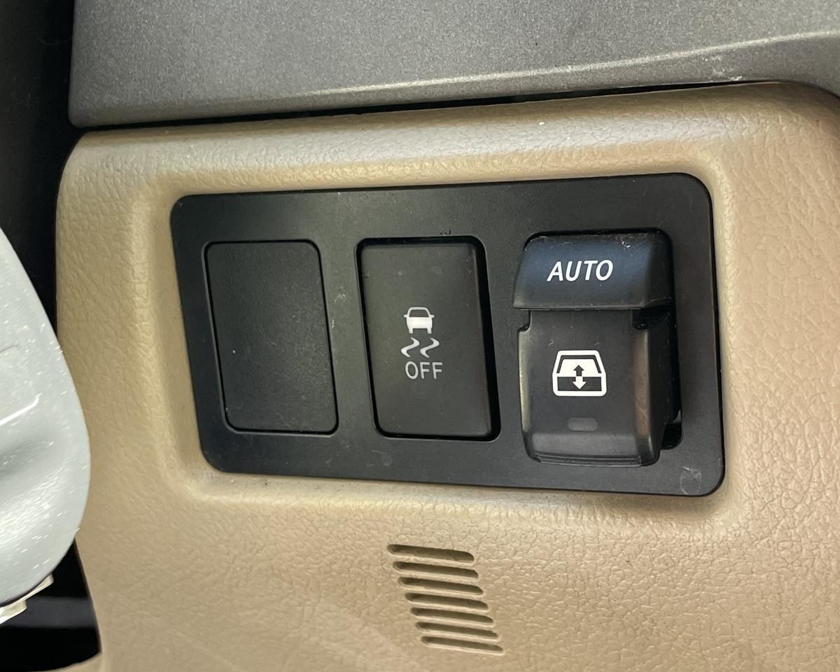 2010 Toyota Sequoia Platinum Sport Utility 4D Port Orchard WA
