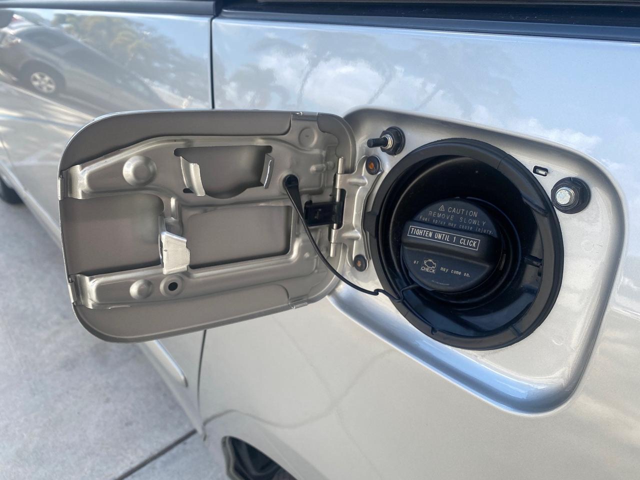 2010 Toyota Sienna LE LOW MILES 41,871 1 OWNER 7 PASSENGER Pompano Beach FL