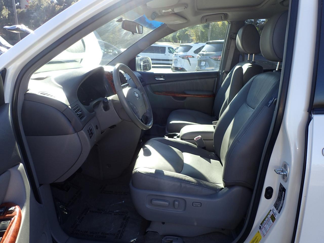 2010 Toyota Sienna XLE Anaheim CA