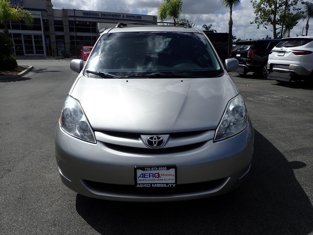 2010 Toyota Sienna XLE Anaheim CA