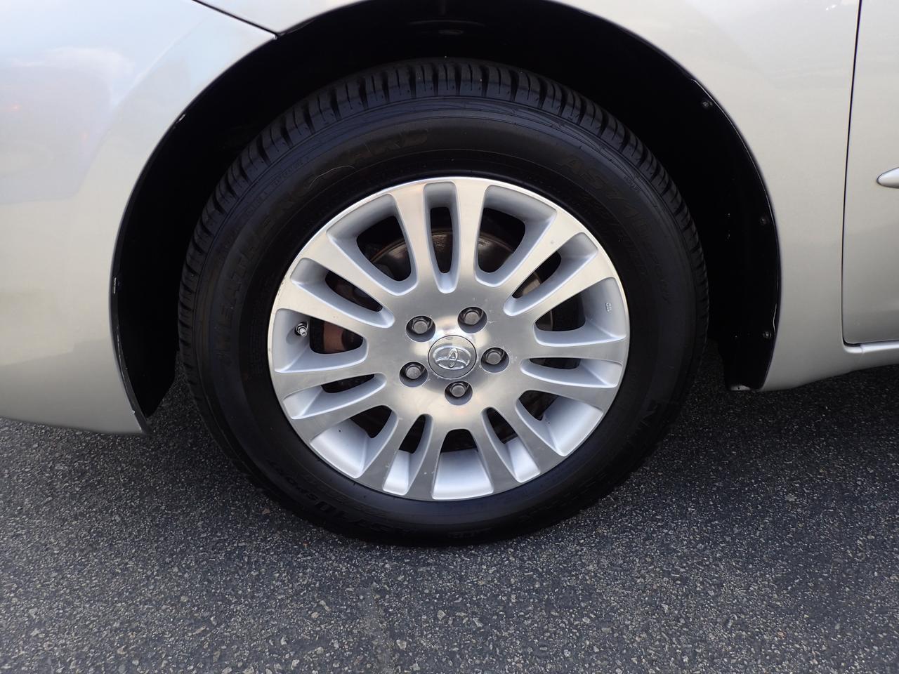 2010 Toyota Sienna XLE Anaheim CA