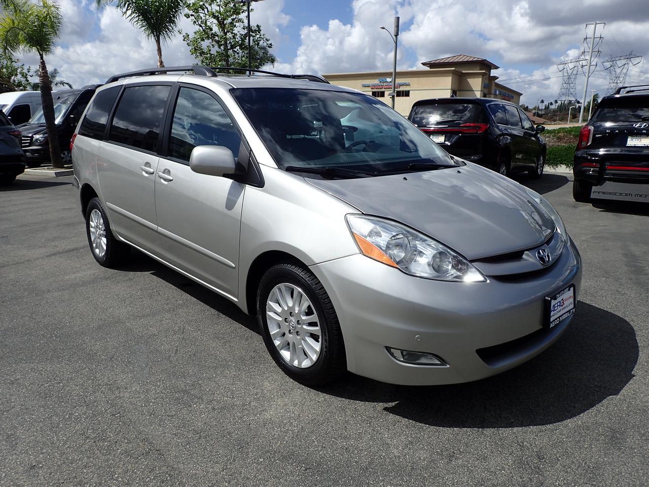 2010 Toyota Sienna XLE