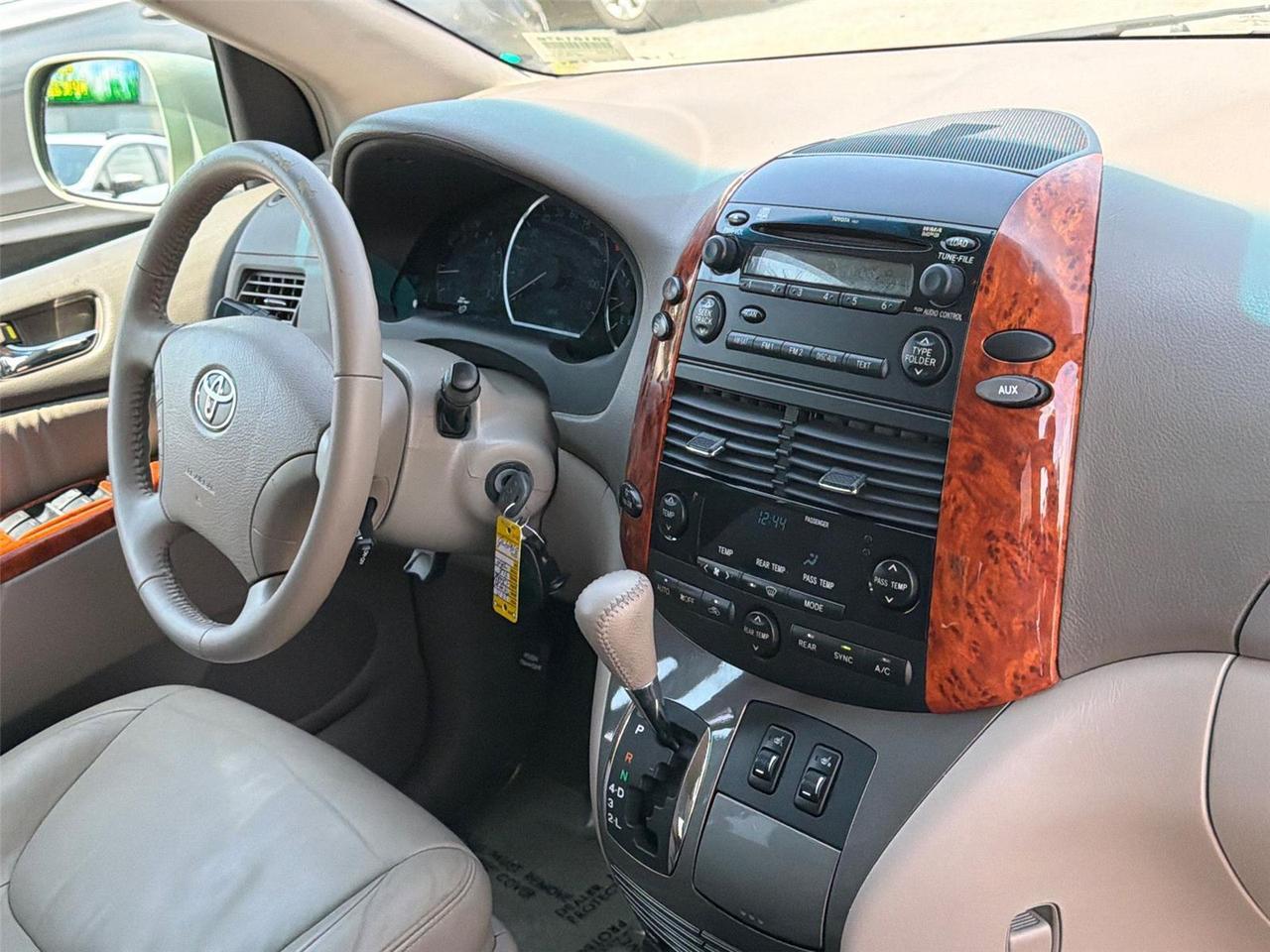 2010 Toyota Sienna XLE Hagerstown MD