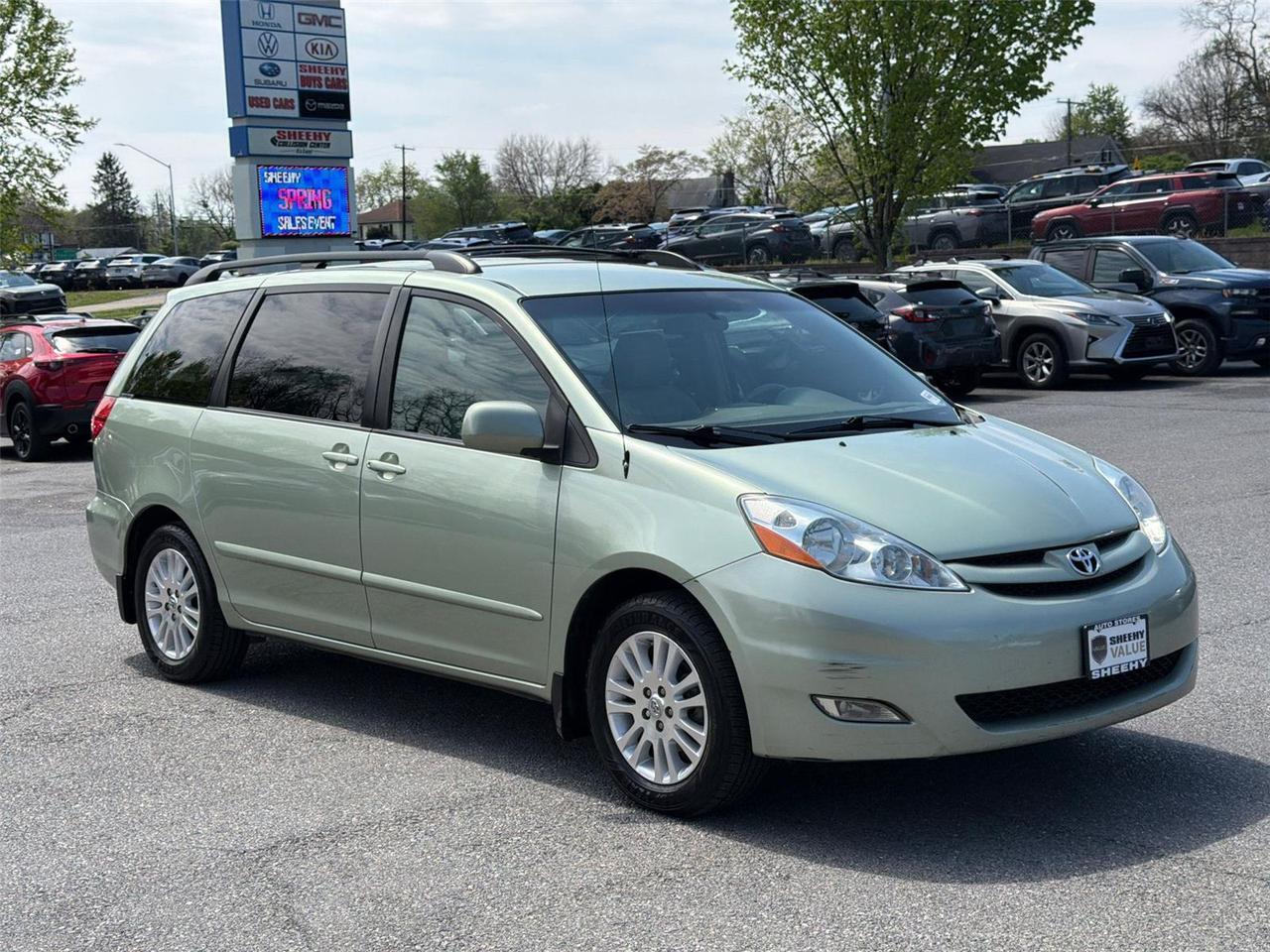 2010 Toyota Sienna XLE