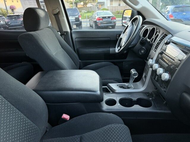 2010 Toyota Tundra 4WD Truck Whitehall PA
