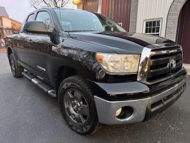 2010 Toyota Tundra 4WD Truck  Whitehall PA