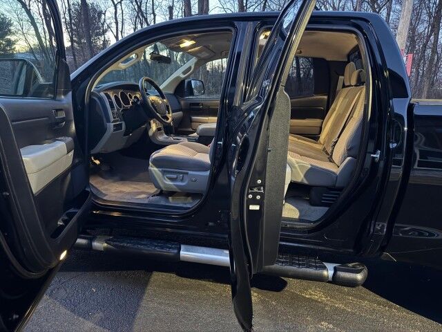 2010 Toyota Tundra 4WD Truck  Whitehall PA