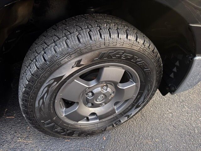 2010 Toyota Tundra 4WD Truck  Whitehall PA