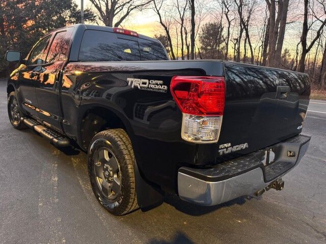 2010 Toyota Tundra 4WD Truck  Whitehall PA