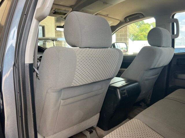 2010 Toyota Tundra Double Cab photo 28