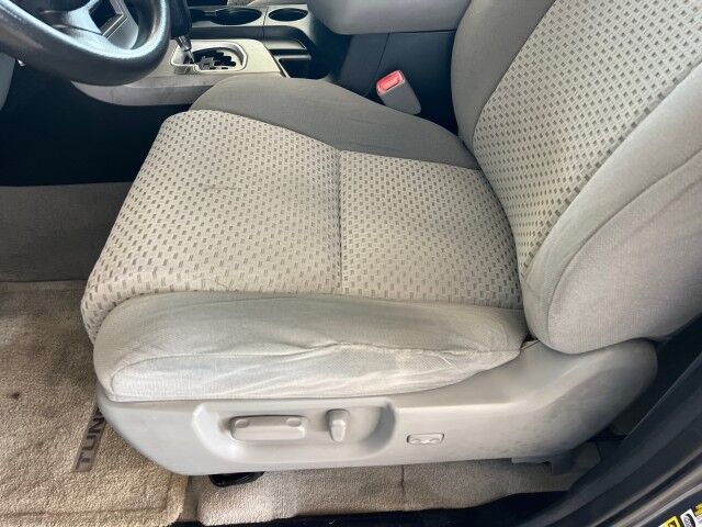 2010 Toyota Tundra Double Cab photo 15