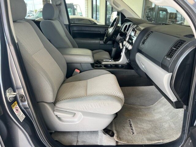 2010 Toyota Tundra Double Cab photo 23