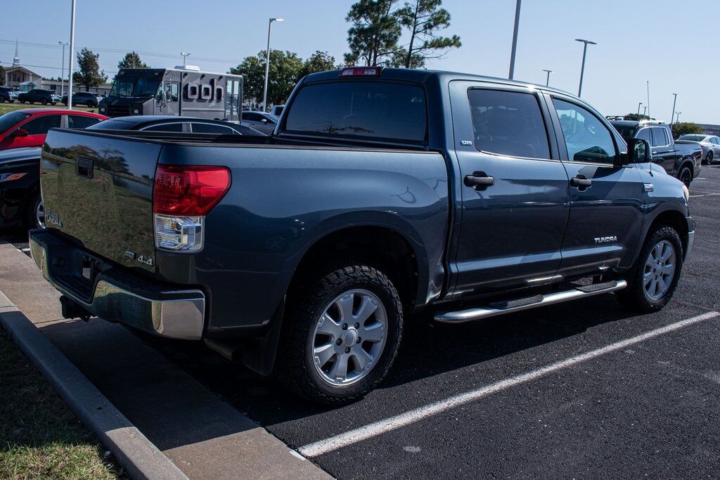 2010 Toyota Tundra SR5 photo 4
