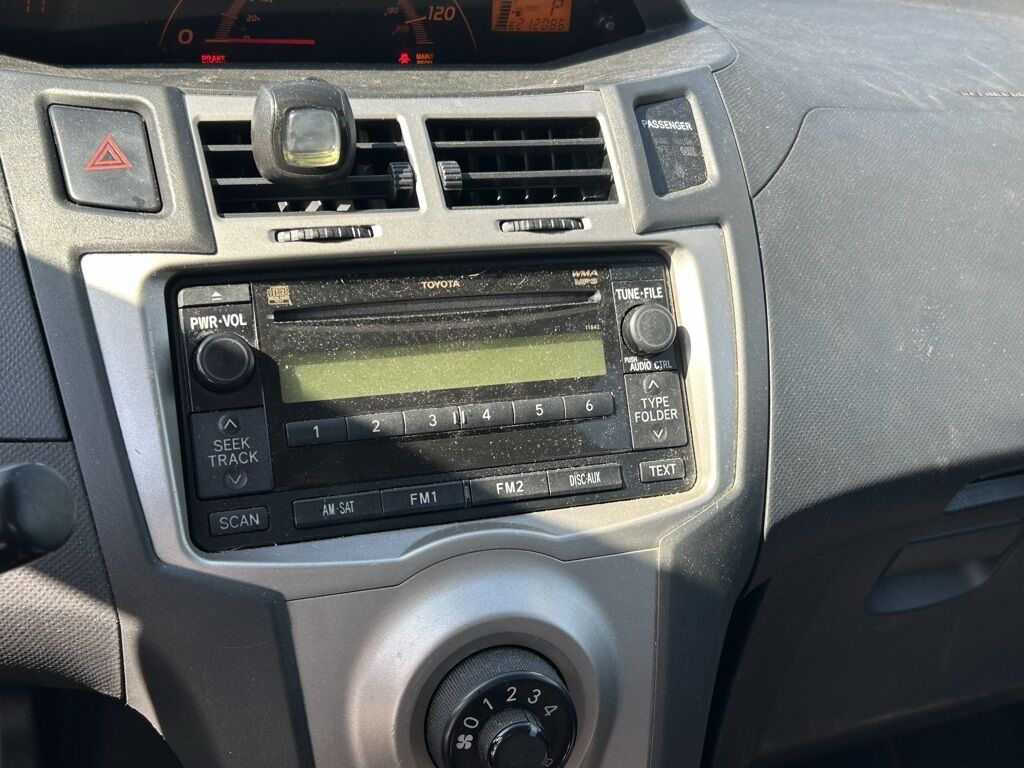 2010 Toyota Yaris Base Crestwood KY