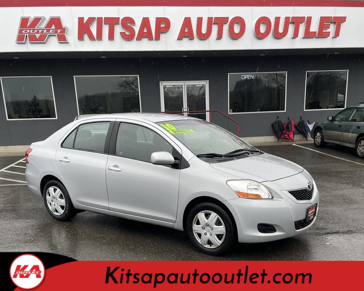 2010 Toyota Yaris Sedan 4D