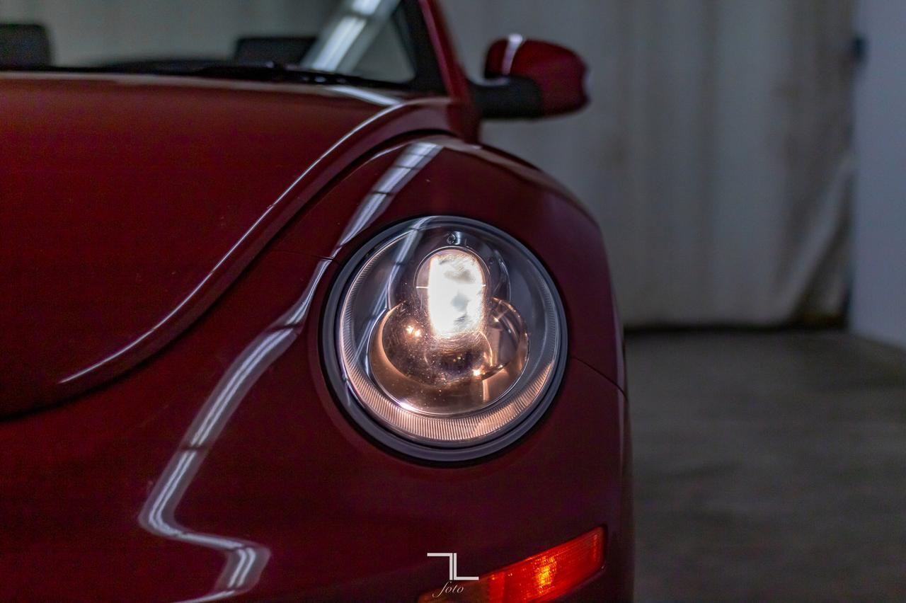 2010 Volkswagen Beetle Comfortline Convertible Leather Red Deer AB