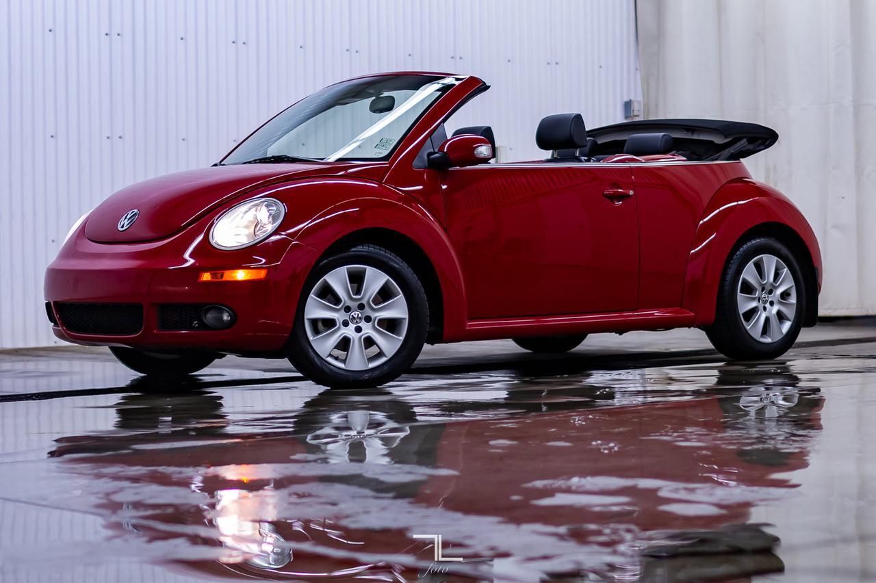 2010 Volkswagen Beetle Comfortline Convertible Leather Red Deer AB