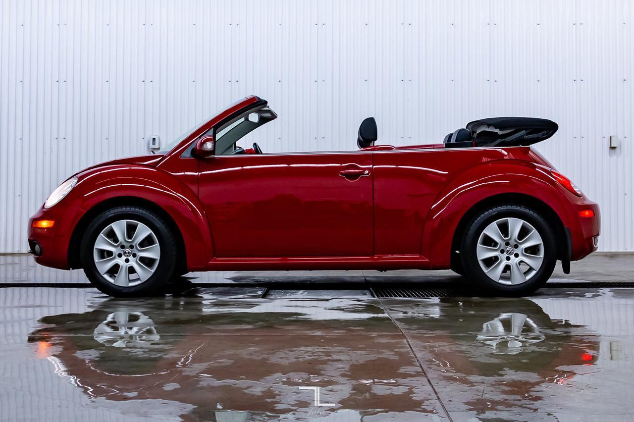2010 Volkswagen Beetle Comfortline Convertible Leather Red Deer AB