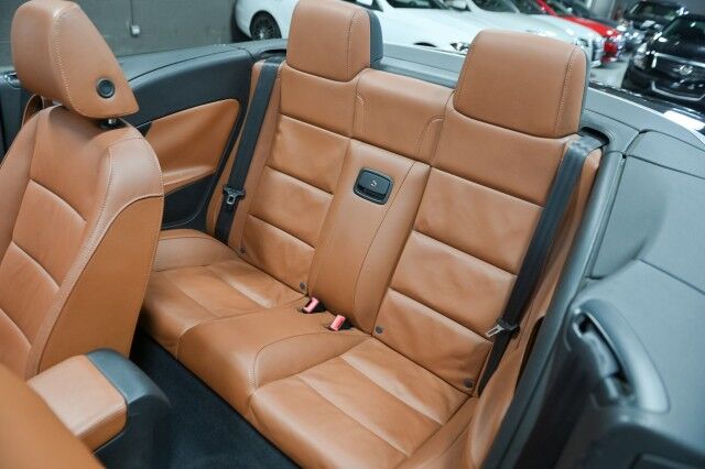 2010 Volkswagen Eos Lux 2dr Convertible Chicago IL