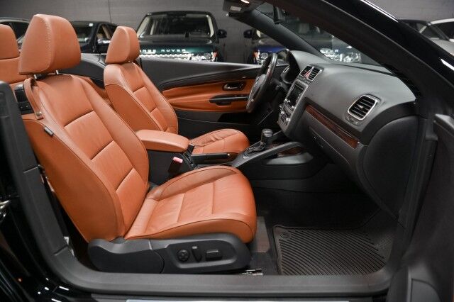 2010 Volkswagen Eos Lux 2dr Convertible Chicago IL