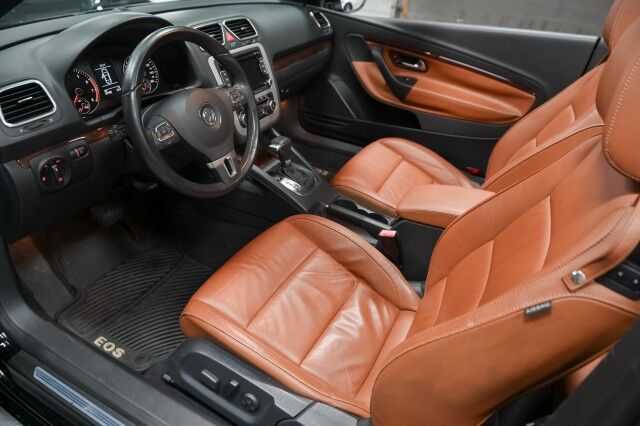 2010 Volkswagen Eos Lux 2dr Convertible Chicago IL