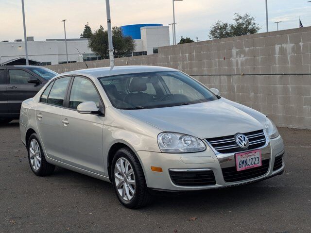 2010 Volkswagen Jetta Sedan Limited