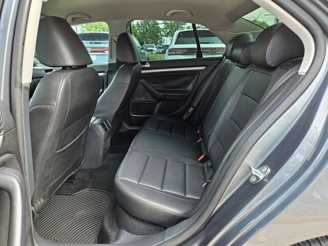 2010 Volkswagen Jetta Sedan Limited San Antonio TX
