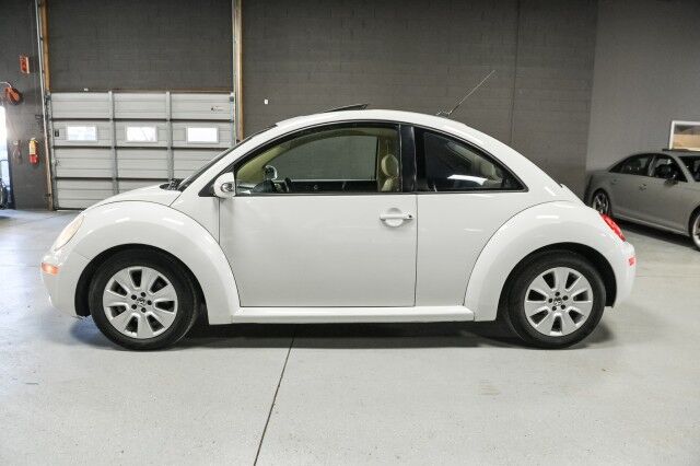 2010 Volkswagen New Beetle 5 Speed Manual 2dr Coupe Chicago IL