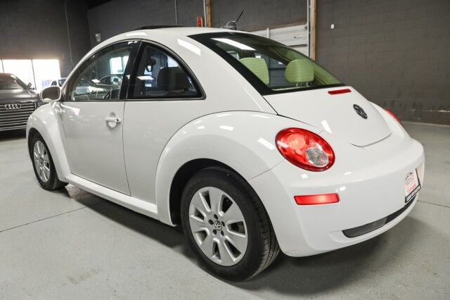 2010 Volkswagen New Beetle 5 Speed Manual 2dr Coupe Chicago IL