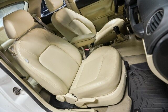 2010 Volkswagen New Beetle 5 Speed Manual 2dr Coupe Chicago IL