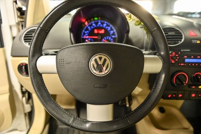 2010 Volkswagen New Beetle 5 Speed Manual 2dr Coupe Chicago IL