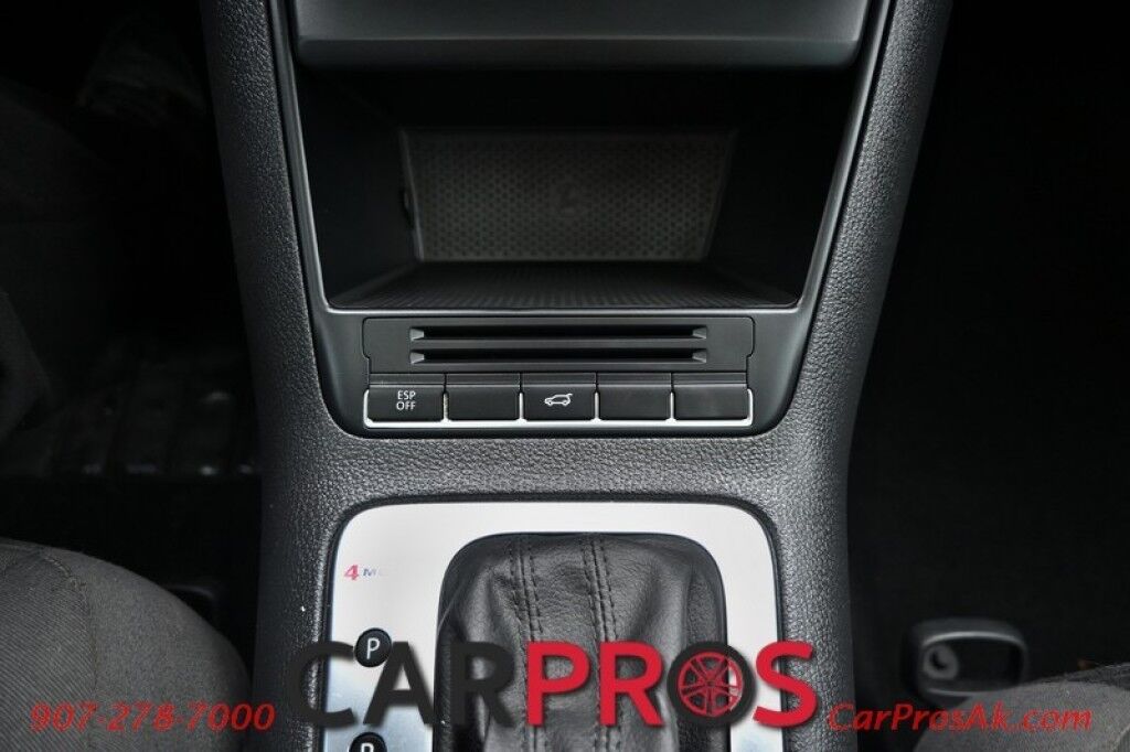 2010 Volkswagen Tiguan SEL - 2.0L Turbo - 6-Speed Automatic - All Wheel Drive - Heated Seats - Keyless Entry - Power Door Locks & Windows - Tow Package Anchorage AK