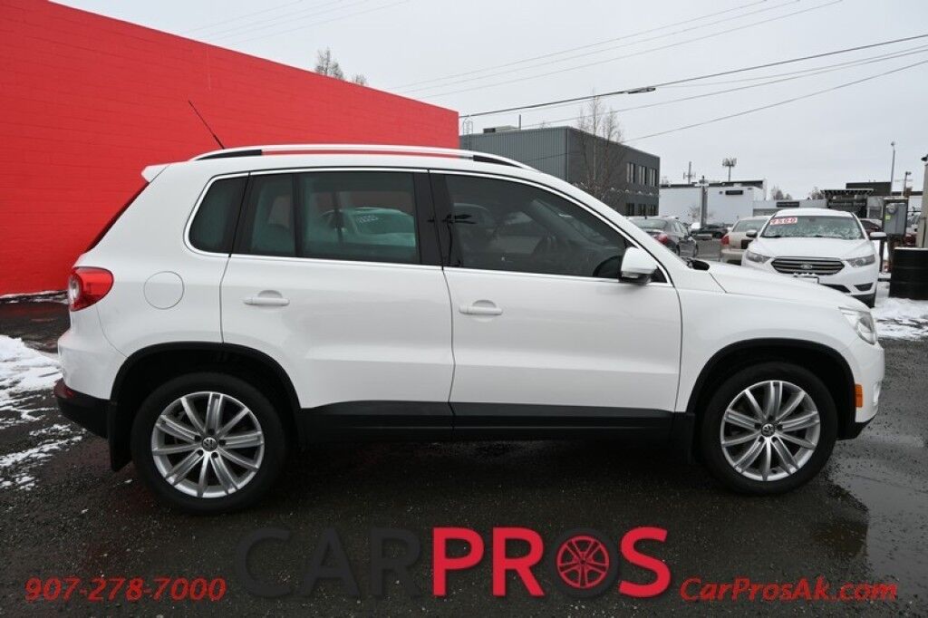 2010 Volkswagen Tiguan SEL - 2.0L Turbo - 6-Speed Automatic - All Wheel Drive - Heated Seats - Keyless Entry - Power Door Locks & Windows - Tow Package Anchorage AK