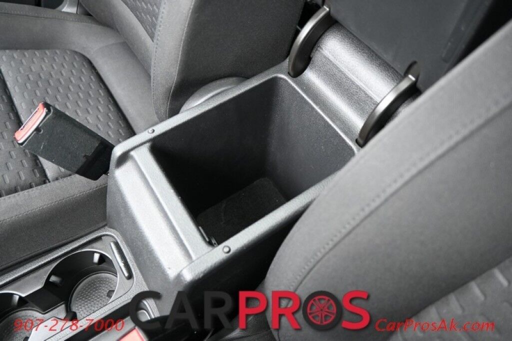 2010 Volkswagen Tiguan SEL - 2.0L Turbo - 6-Speed Automatic - All Wheel Drive - Keyless Entry - Power Door Locks & Windows - Tow Package Anchorage AK