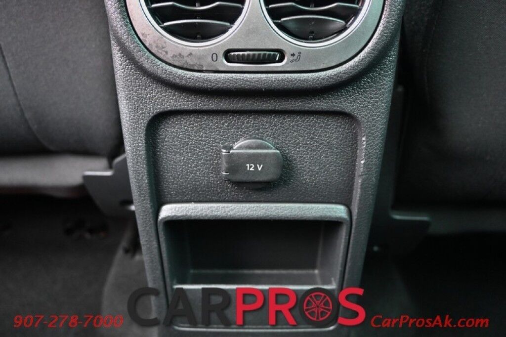 2010 Volkswagen Tiguan SEL - 2.0L Turbo - 6-Speed Automatic - All Wheel Drive - Keyless Entry - Power Door Locks & Windows - Tow Package Anchorage AK