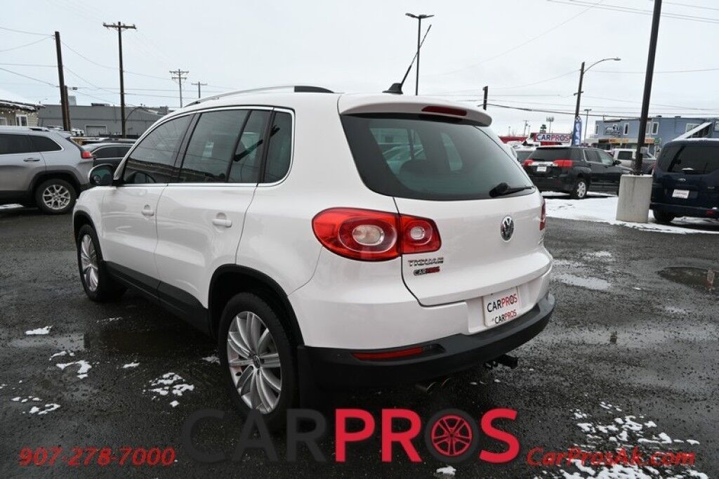 2010 Volkswagen Tiguan SEL - 2.0L Turbo - 6-Speed Automatic - All Wheel Drive - Keyless Entry - Power Door Locks & Windows - Tow Package Anchorage AK