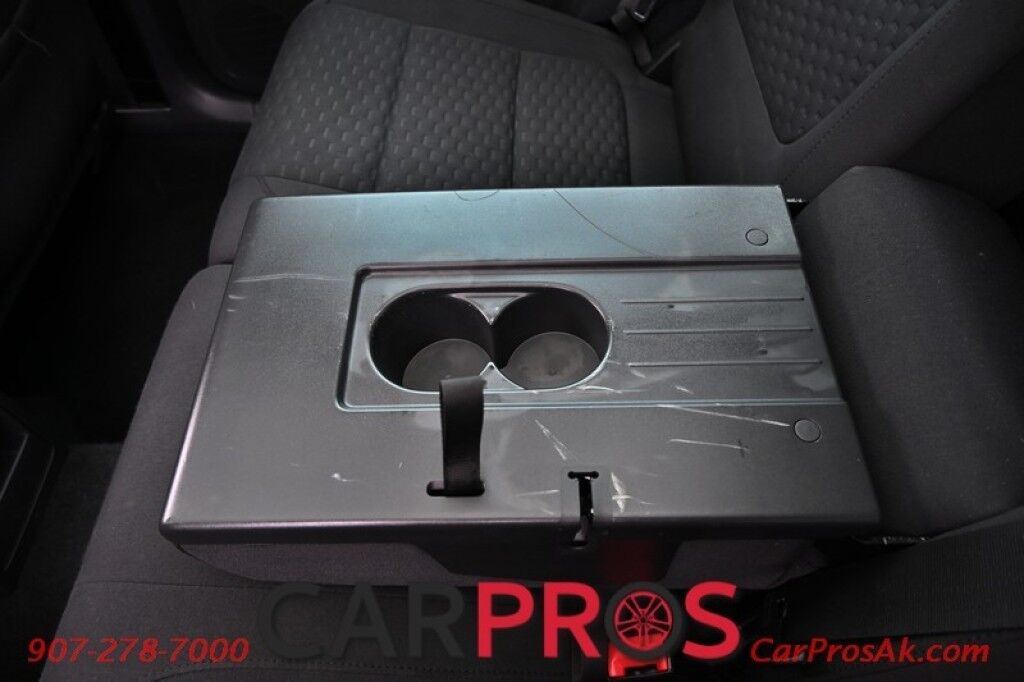 2010 Volkswagen Tiguan SEL - 2.0L Turbo - 6-Speed Automatic - All Wheel Drive - Keyless Entry - Power Door Locks & Windows - Tow Package Anchorage AK