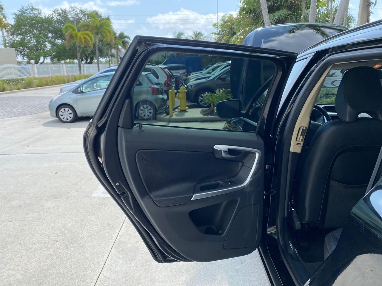 2010 Volvo XC60 3.0T AWD SUV SUNROOF Pompano Beach FL