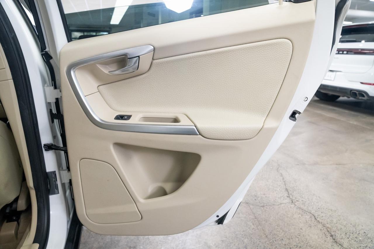 2010 Volvo XC60 3.2 Panoramic Roof Portland OR