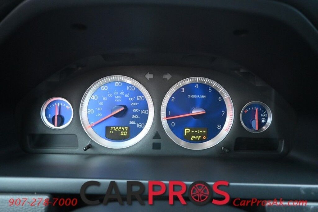 2010 Volvo XC90 3.2L I6 - All Wheel Drive - Power & Heated Leather Seats - Sunroof - 3rd Row - Seats 7 - Fog Lights - Keyless Entry / Start - Aluminum Wheels Anchorage AK