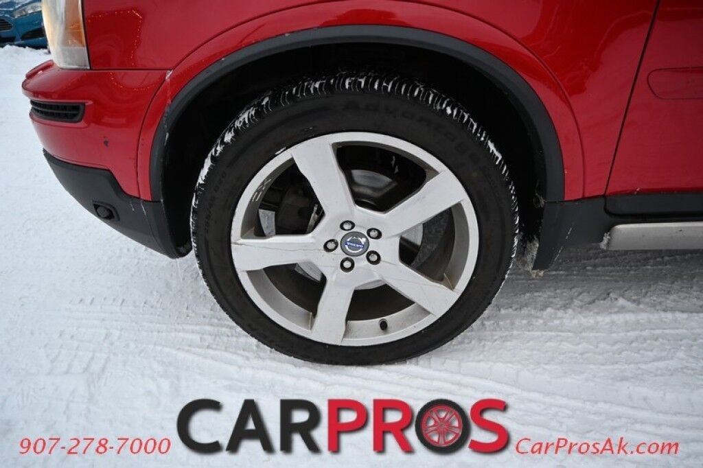 2010 Volvo XC90 3.2L I6 - All Wheel Drive - Power & Heated Leather Seats - Sunroof - 3rd Row - Seats 7 - Fog Lights - Keyless Entry / Start - Aluminum Wheels Anchorage AK